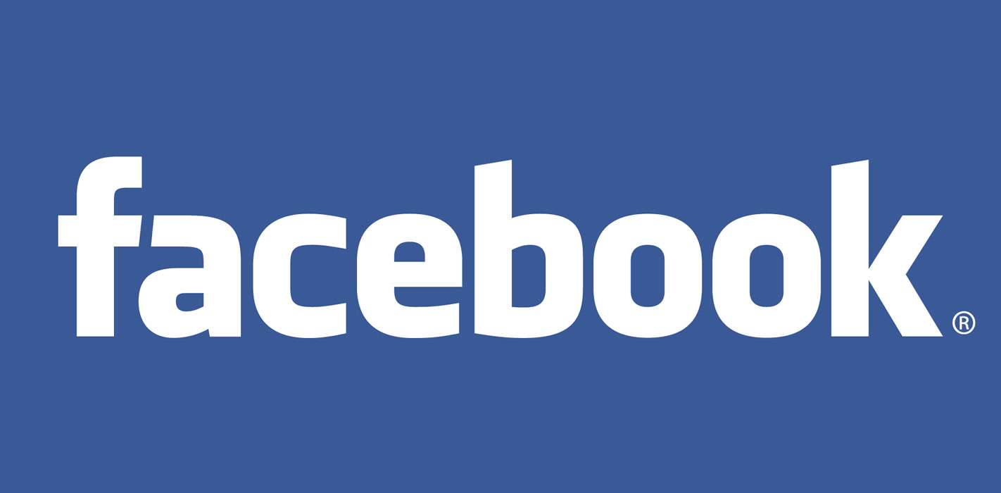 Codzienne relacje i wpisy na fanpagu na facebooku.